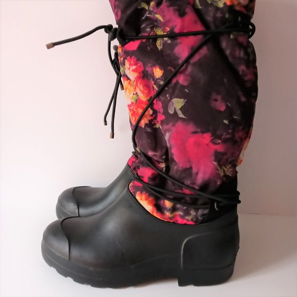POWDER FLORAL PRINT BOOT, Size 9 - Picture 6 of 9